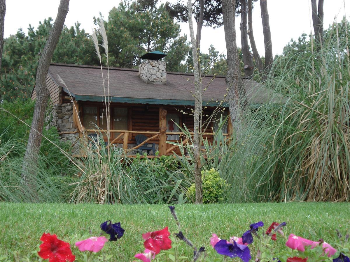 Cabanas Mapuche Mar de Las Pampas Exterior photo